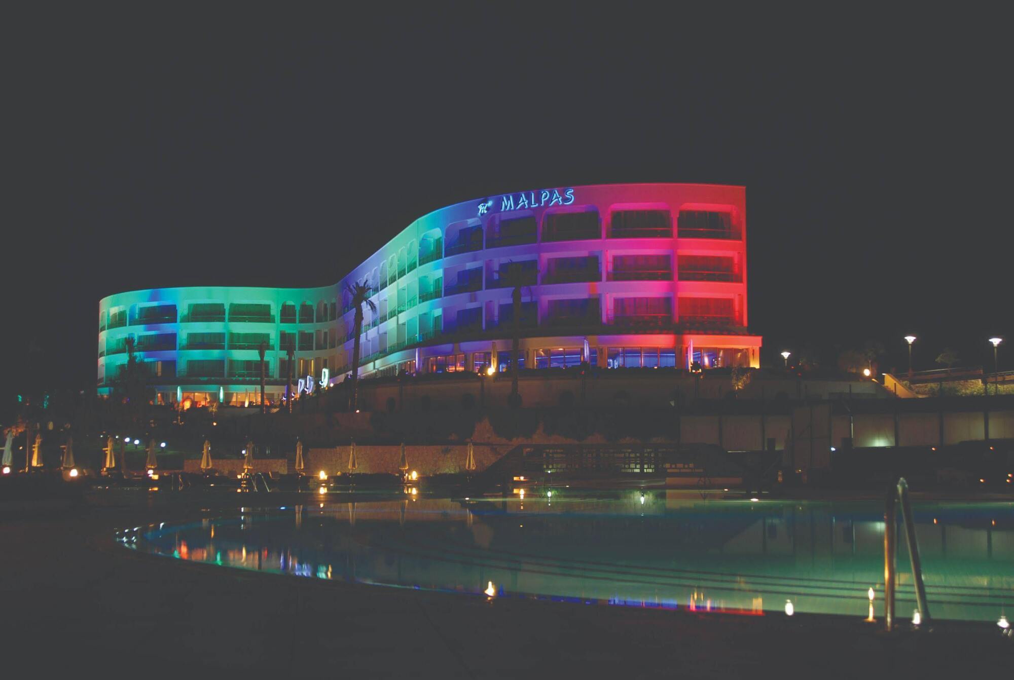 Malpas Hotel Agios Epiktitos Buitenkant foto
